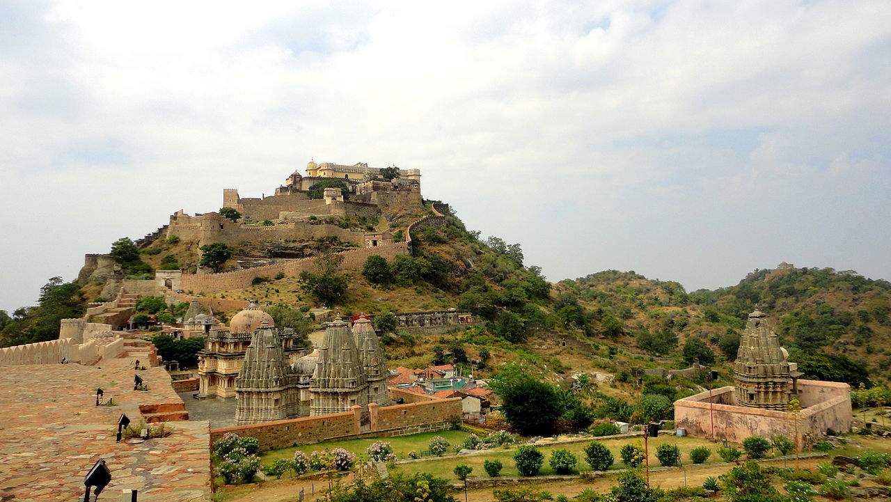 Kumbhalgarh-fort.JPG