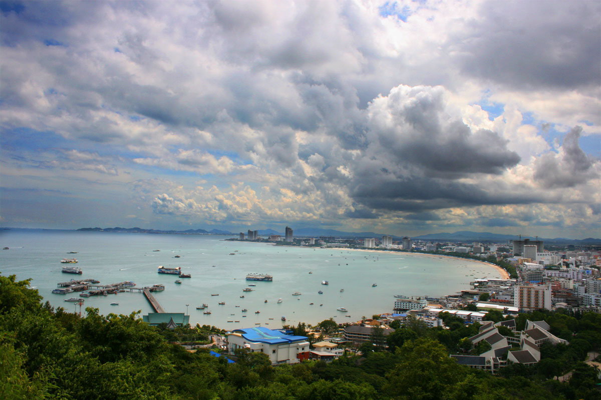 Pattaya_Beach.jpg