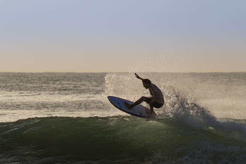 Surfing-Arugam-Bay.jpg