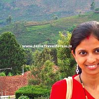 Wifey all smiles near Kotagiri Church