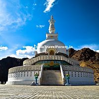 Shanti Stupa, Leh