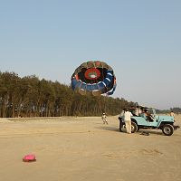 Parasailing At Tarkarli - Image Credit @Marathiadda