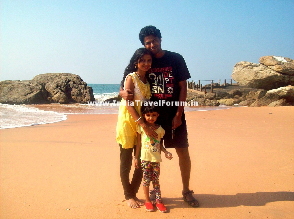 Awesome Threesome - Muttom Beach