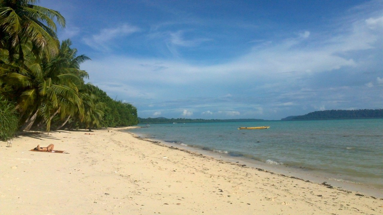 Cutbert Bay Beach Rangat