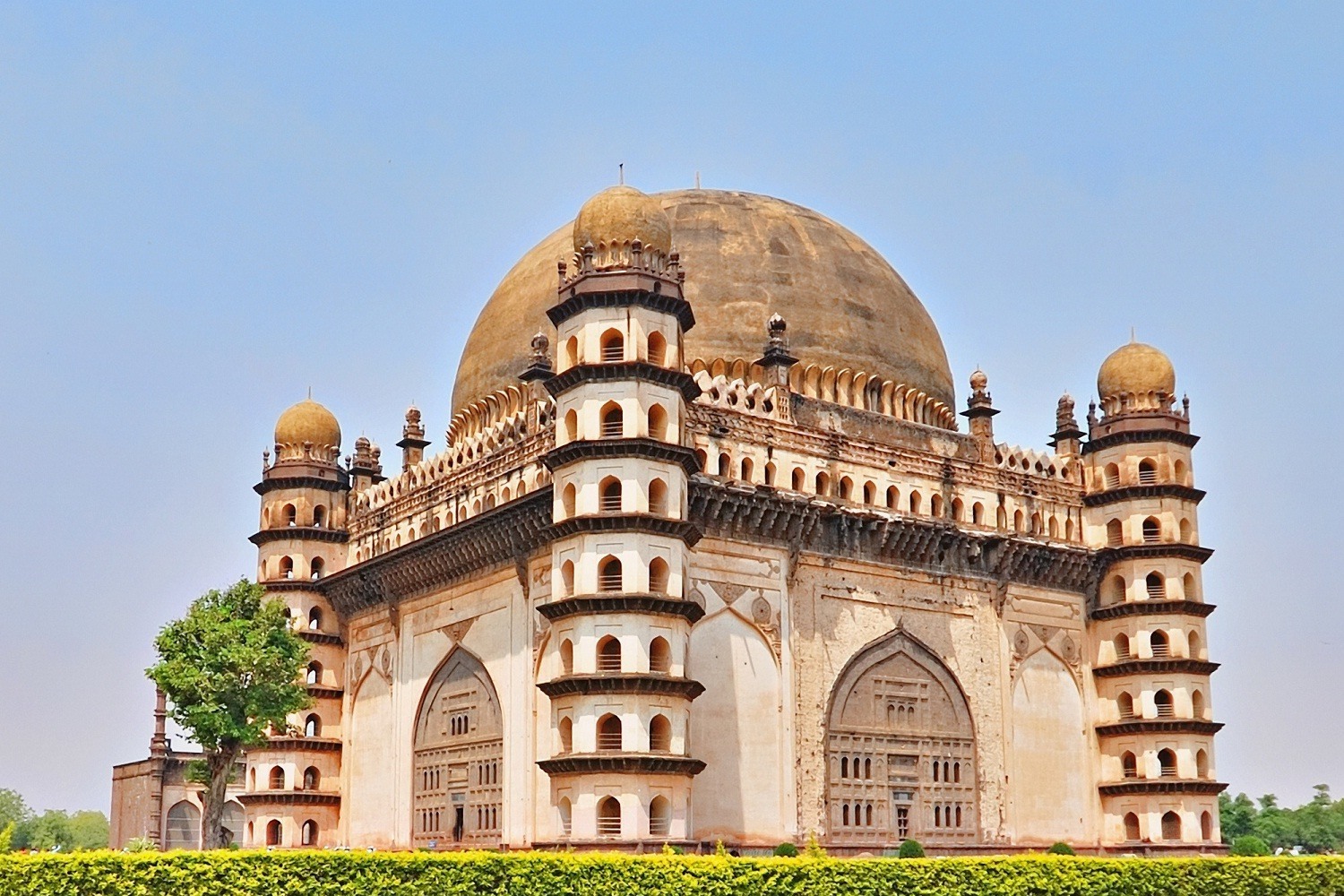 Gol Gumbaz