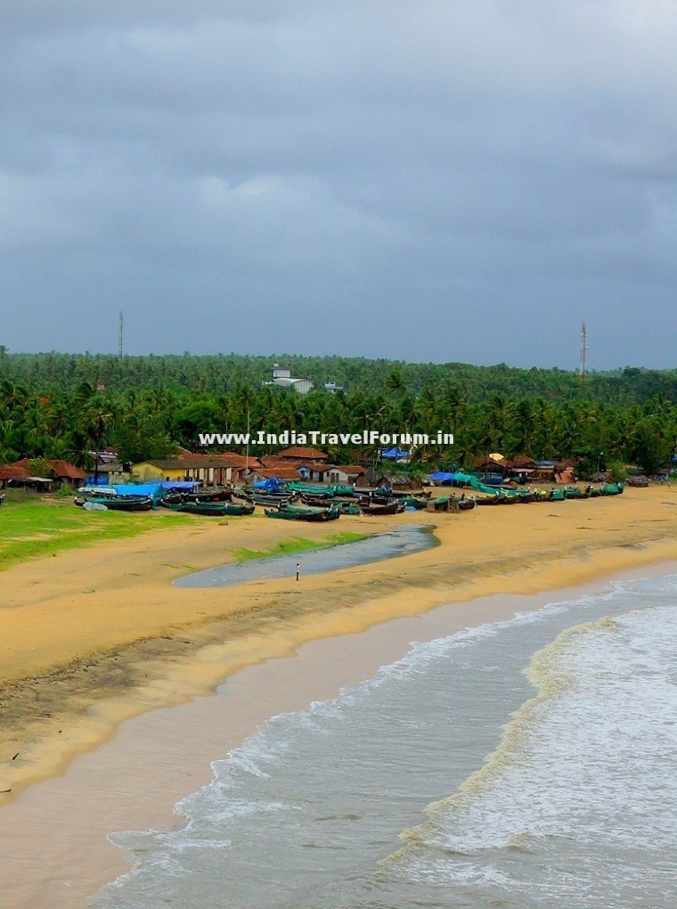 Pallikere Beach as seen from Bekal Fort